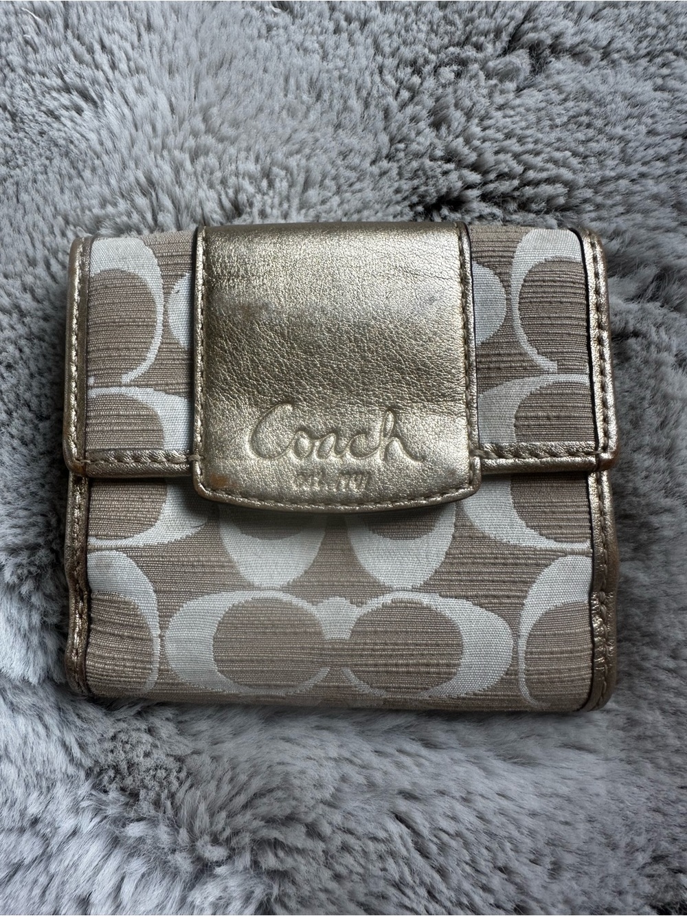 Coach Signature Jacquard Champagne Metallic Leather Trifold Wallet Beige Gold